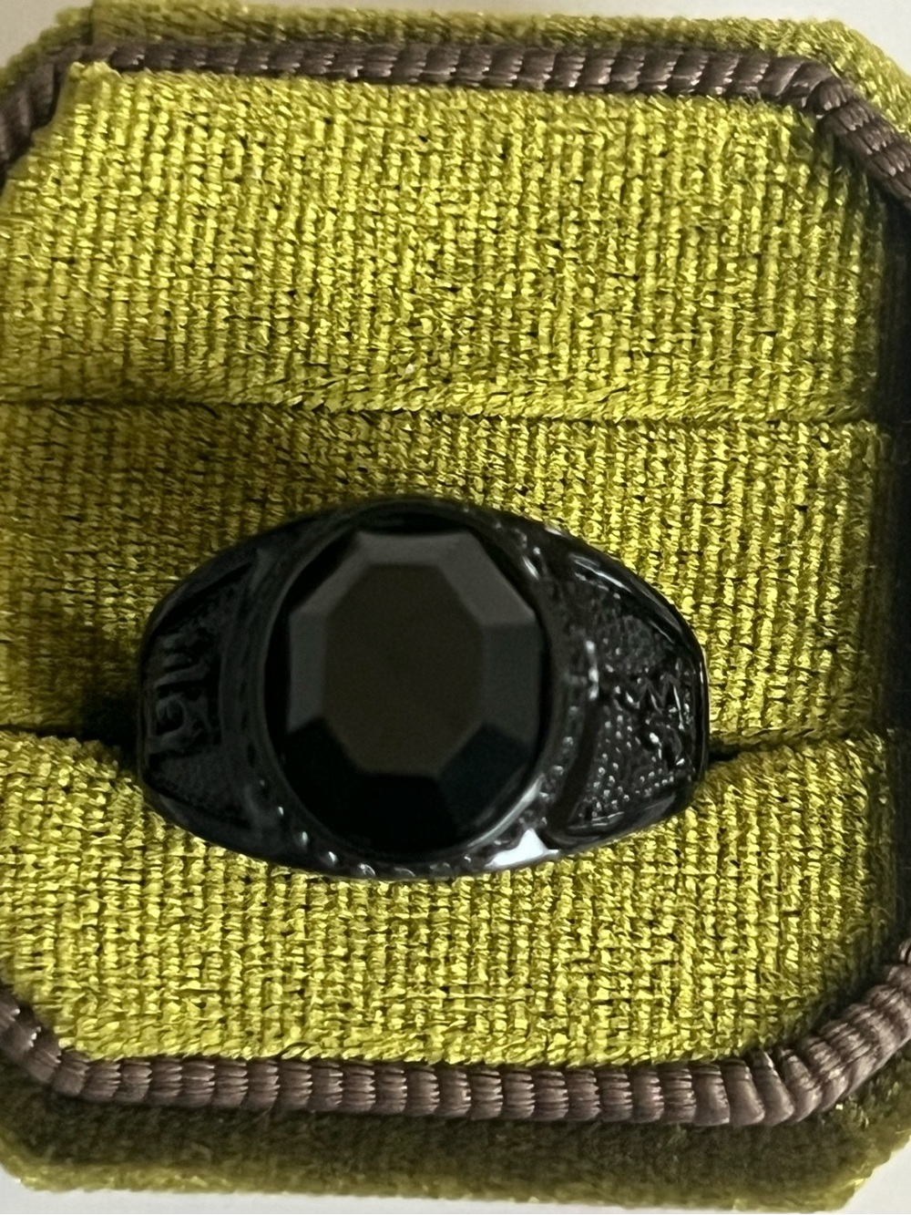 Classic Design Black Onyx Faux Gemstone Stainless Steel Ring Size 9-Unisex